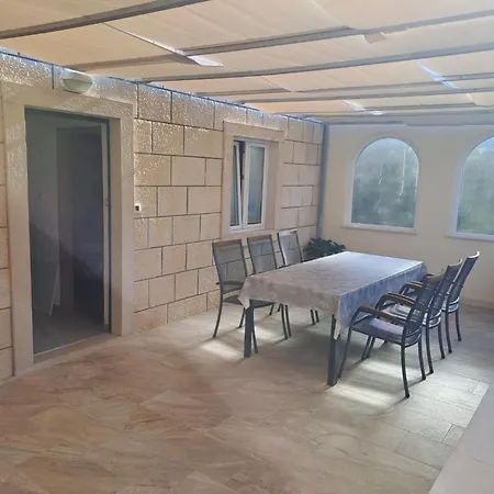 Apartment Mate 1 Am By Interhome